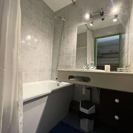 Meije 10- Porte J3 - Coquet Au Village 1800 Dans Station Les 2 Alpes Mae-5411 Appartement *